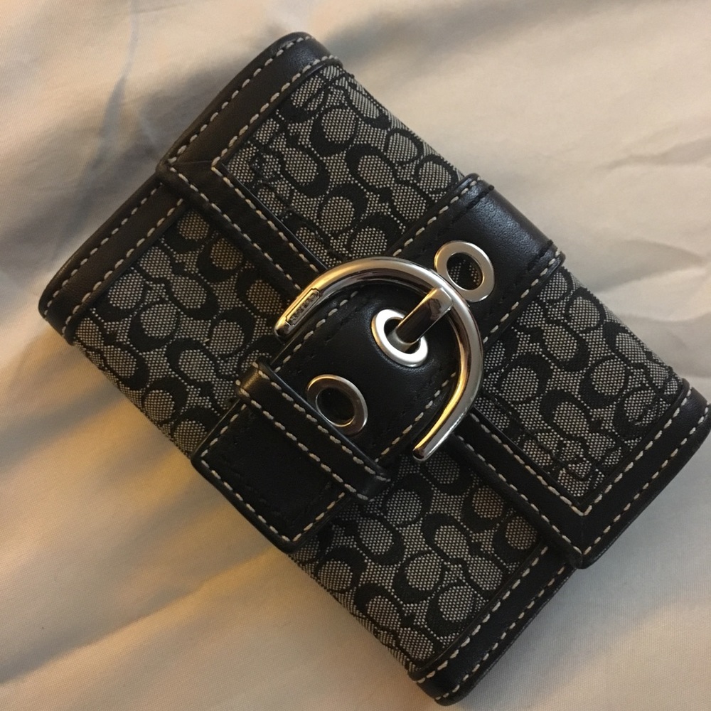 Coach wallet